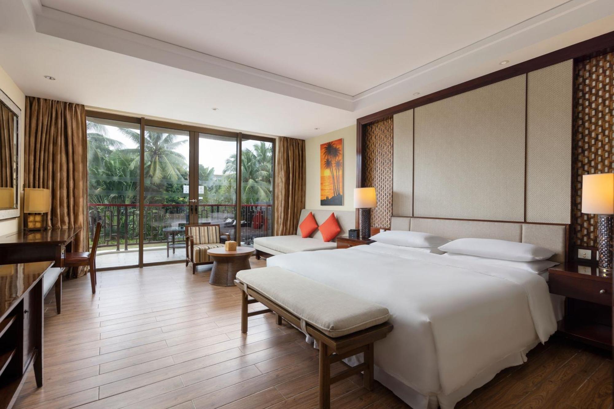 Sheraton Shenzhou Peninsula Resort Wanning Bagian luar foto