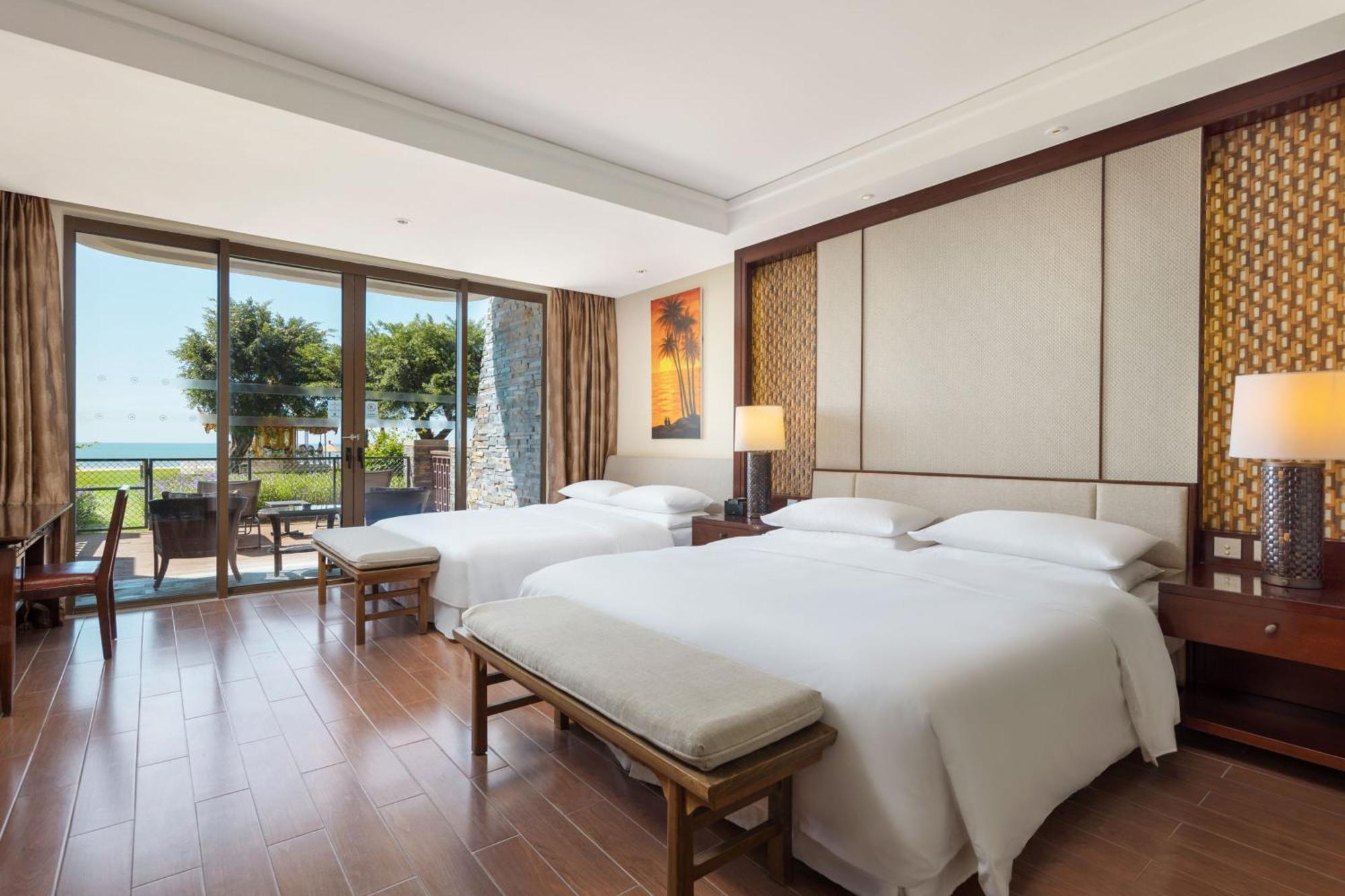 Sheraton Shenzhou Peninsula Resort Wanning Bagian luar foto