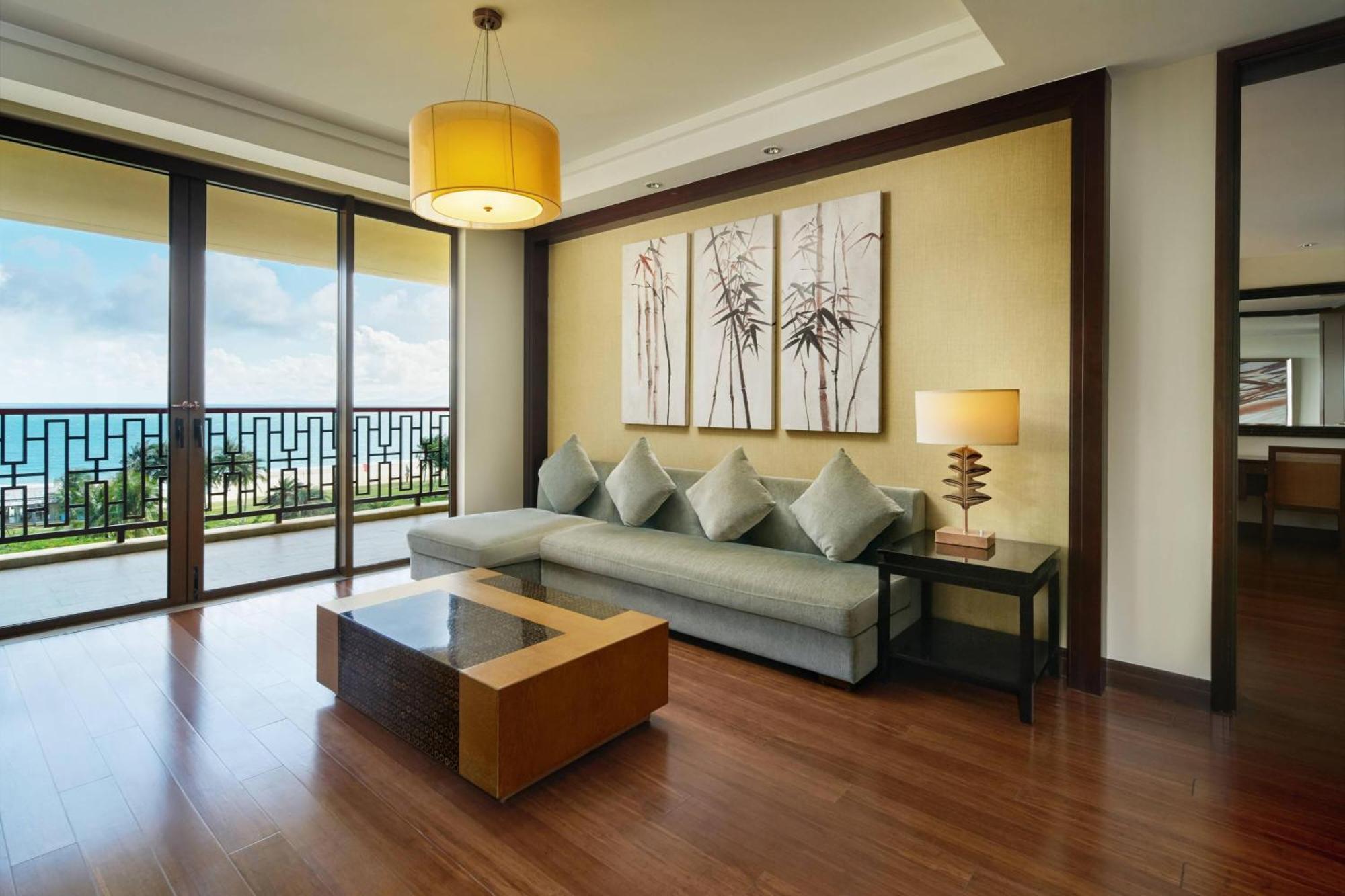 Sheraton Shenzhou Peninsula Resort Wanning Bagian luar foto