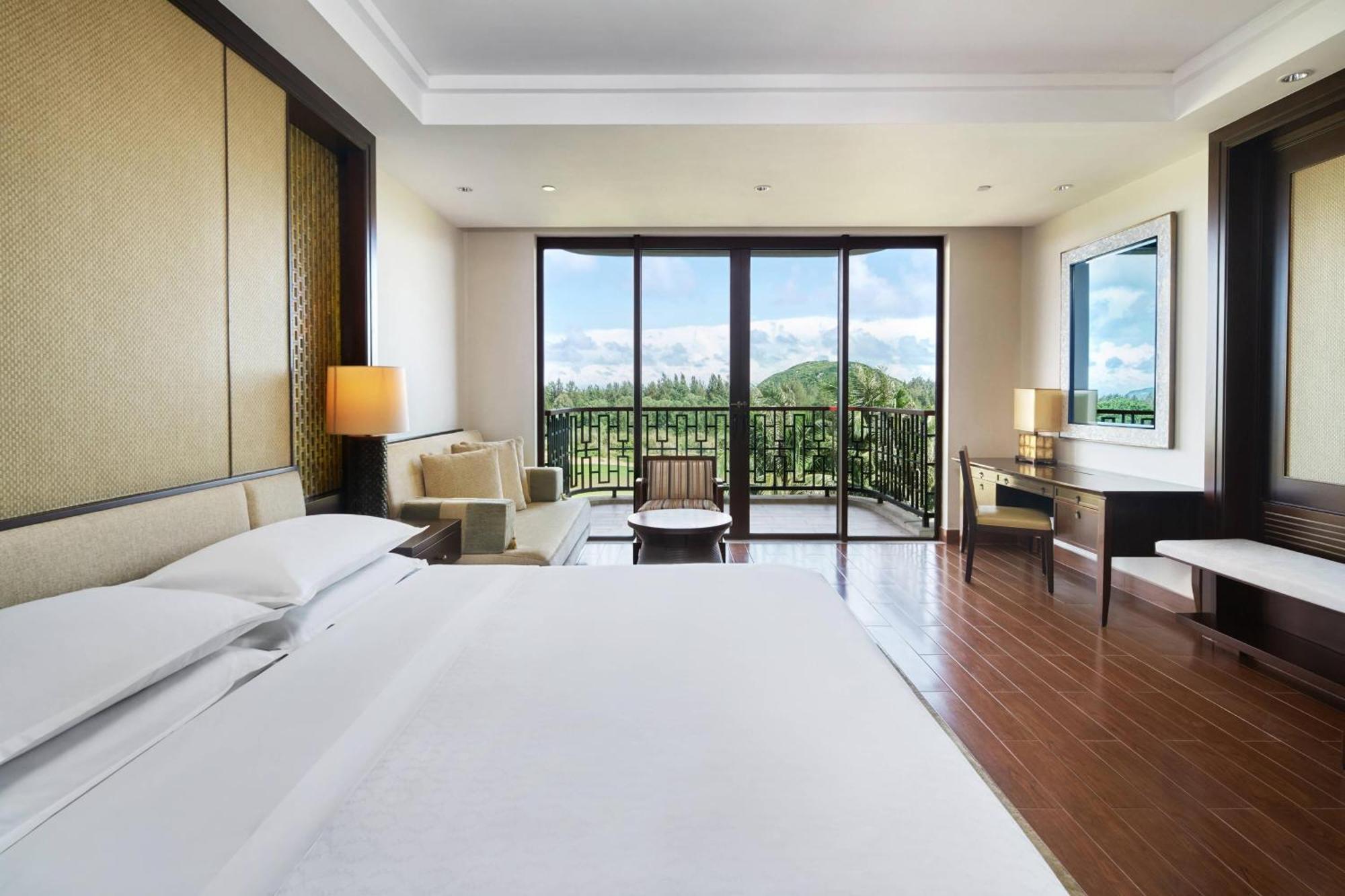 Sheraton Shenzhou Peninsula Resort Wanning Bagian luar foto