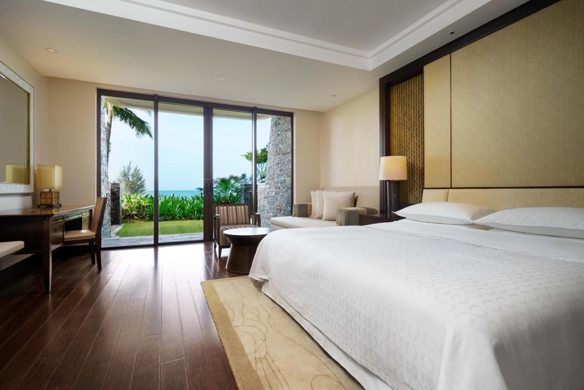Sheraton Shenzhou Peninsula Resort Wanning Bagian luar foto